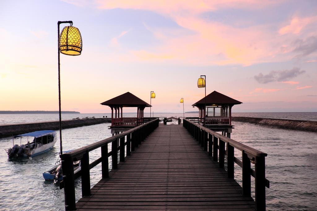 Grand Luley Manado Hotel Exterior foto